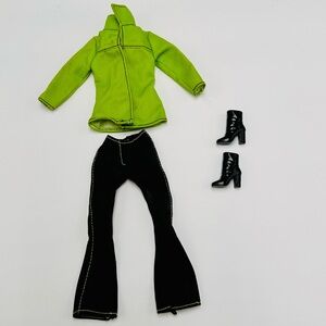 1998 Fashion Avenue Barbie Doll Dance Party Green Black Outfit with Black Boots